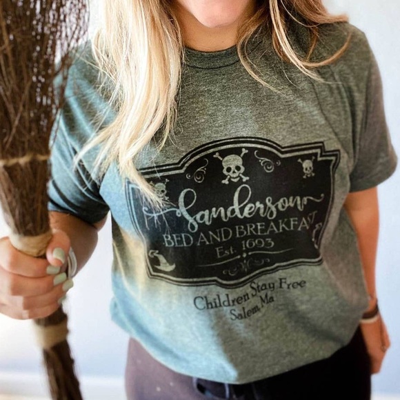 Wild Luxe Tops - Sanderson Sister’s Bed & Breakfast Graphic Tee